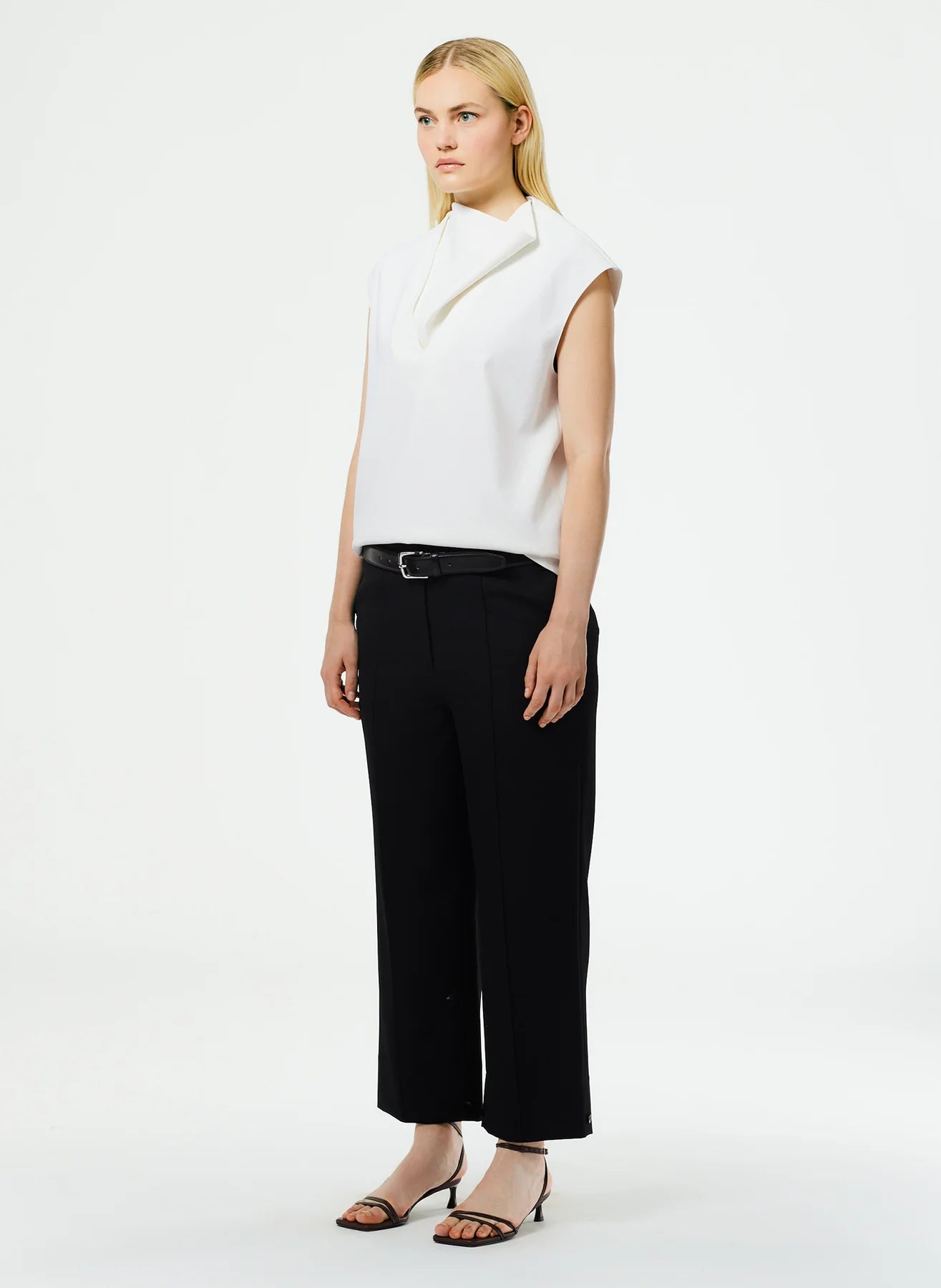 Grain de Poudre Cropped Pant Black