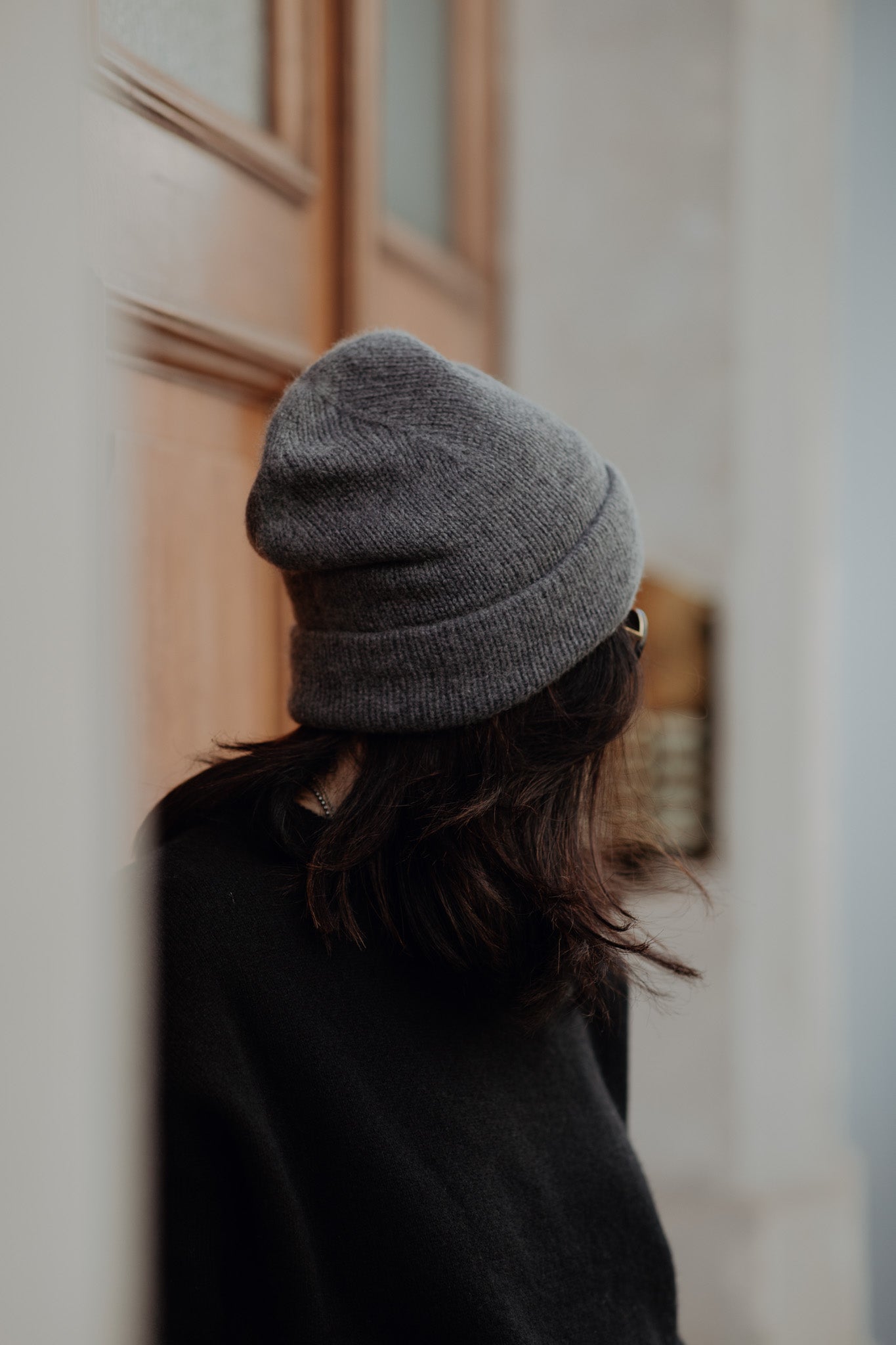 Niklas Dark Grey