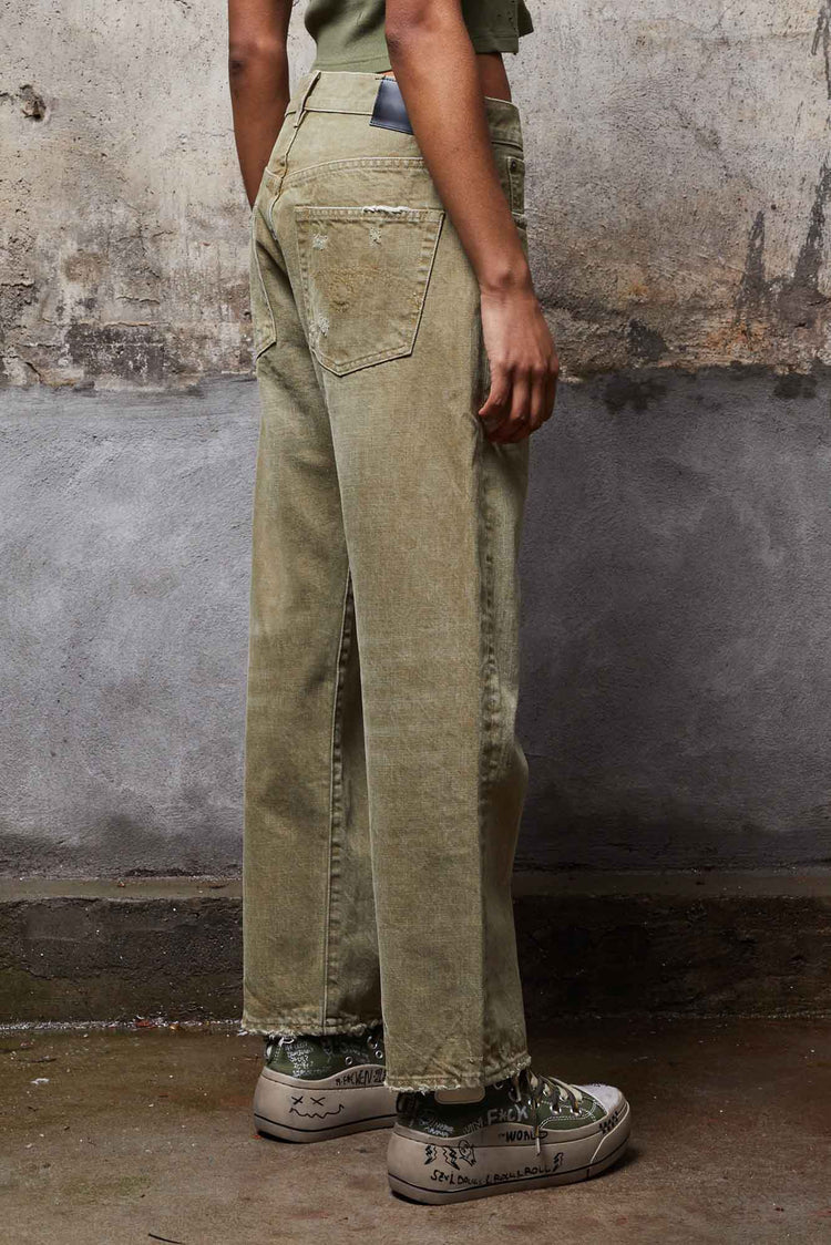 Boyfriend Jean in Moss Green - TheStorebySchneeweiss