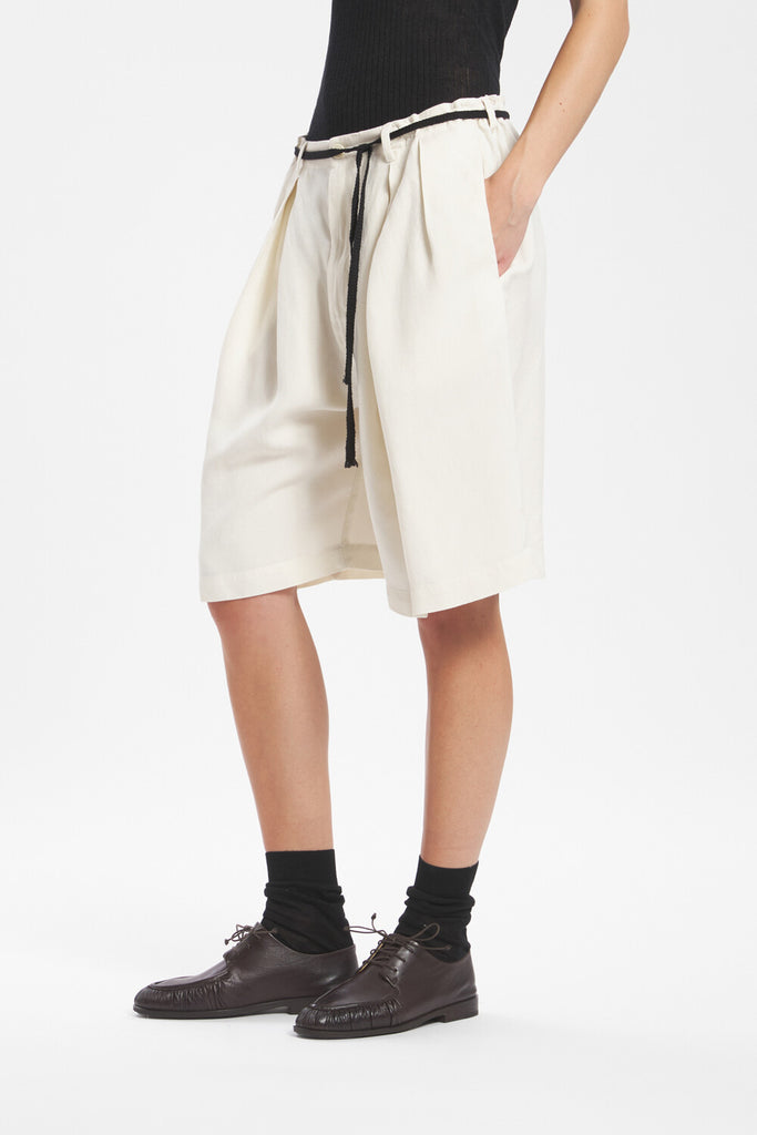 Barena The Store by Schneeweiss Shorts Doer in Offwhite