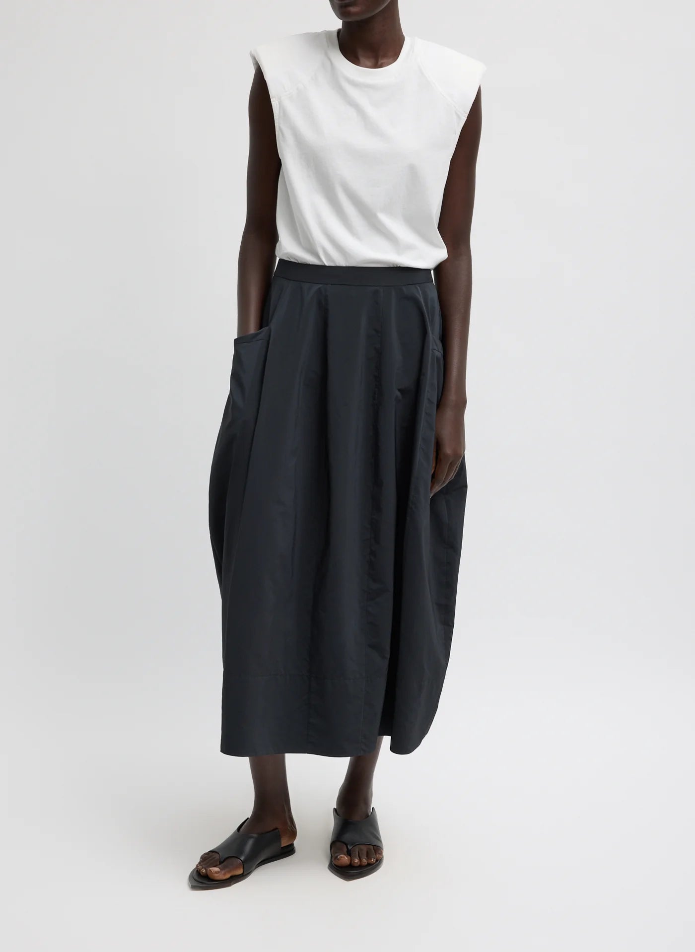 Nylon Lantern Skirt Black – TheStorebySchneeweiss