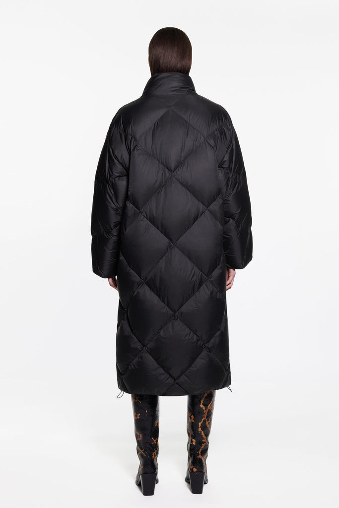 Anissa Coat in Black - TheStorebySchneeweiss