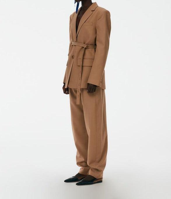 Luka Sculpted Trousers in Toffee - TheStorebySchneeweiss
