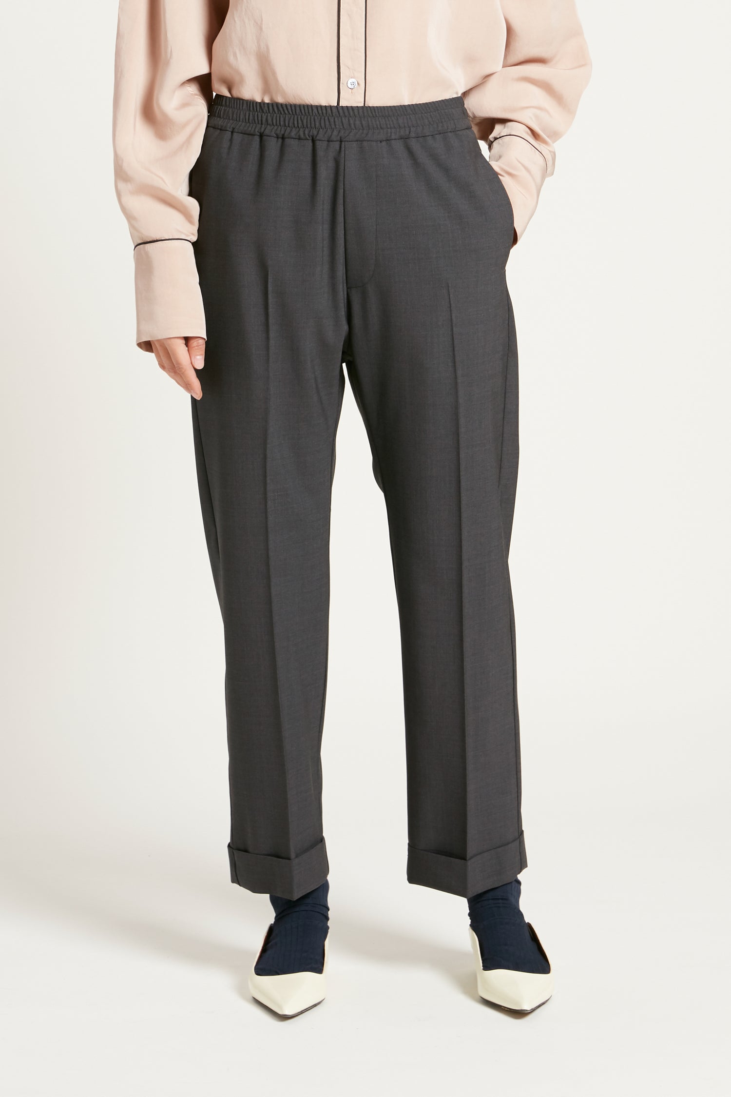 Trousers Alfonso Late in Antracite - TheStorebySchneeweiss