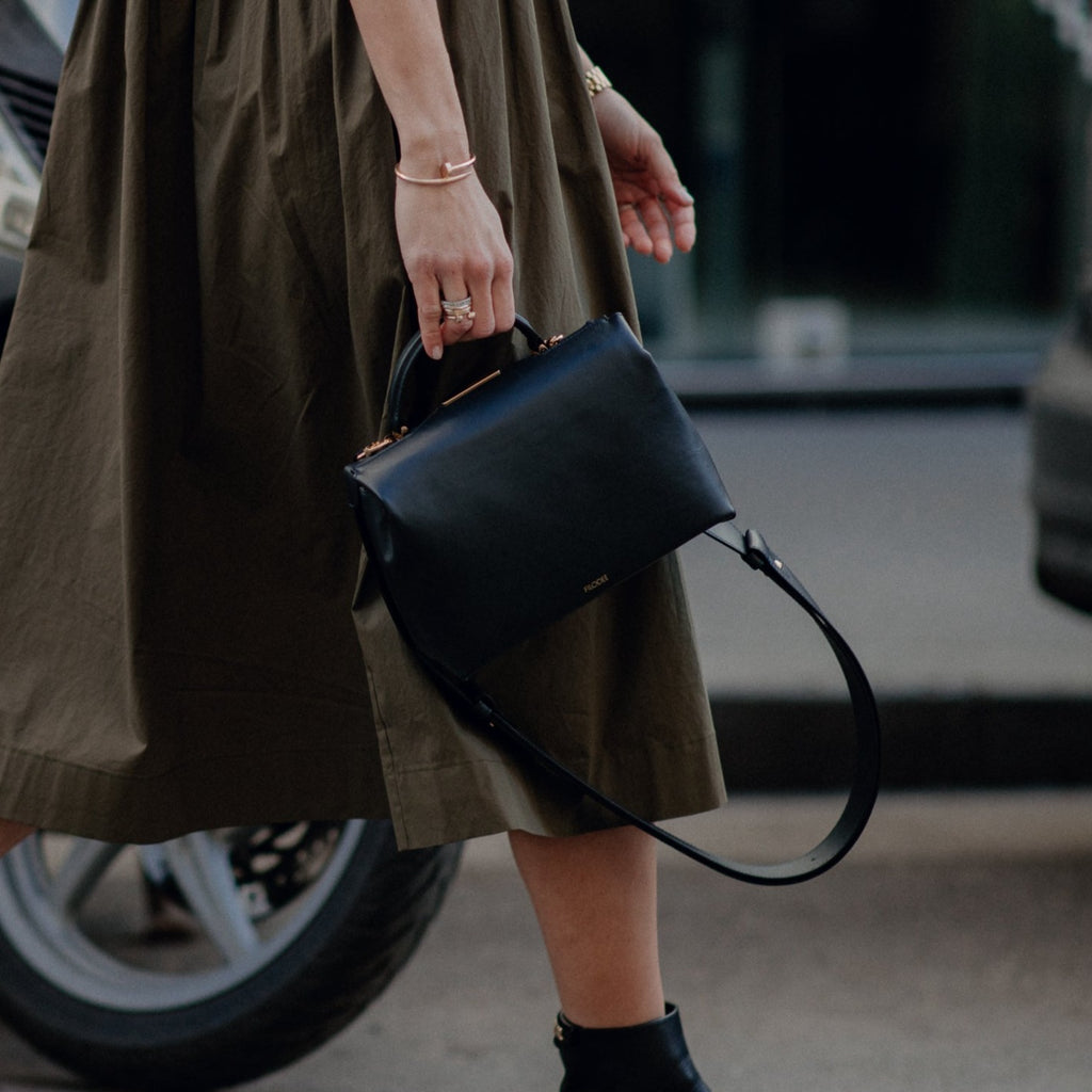 Poshy in Dark Navy - TheStorebySchneeweiss