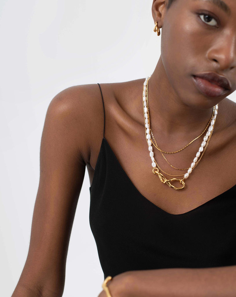 Molten Baroque Pearl Knot Necklace - TheStorebySchneeweiss